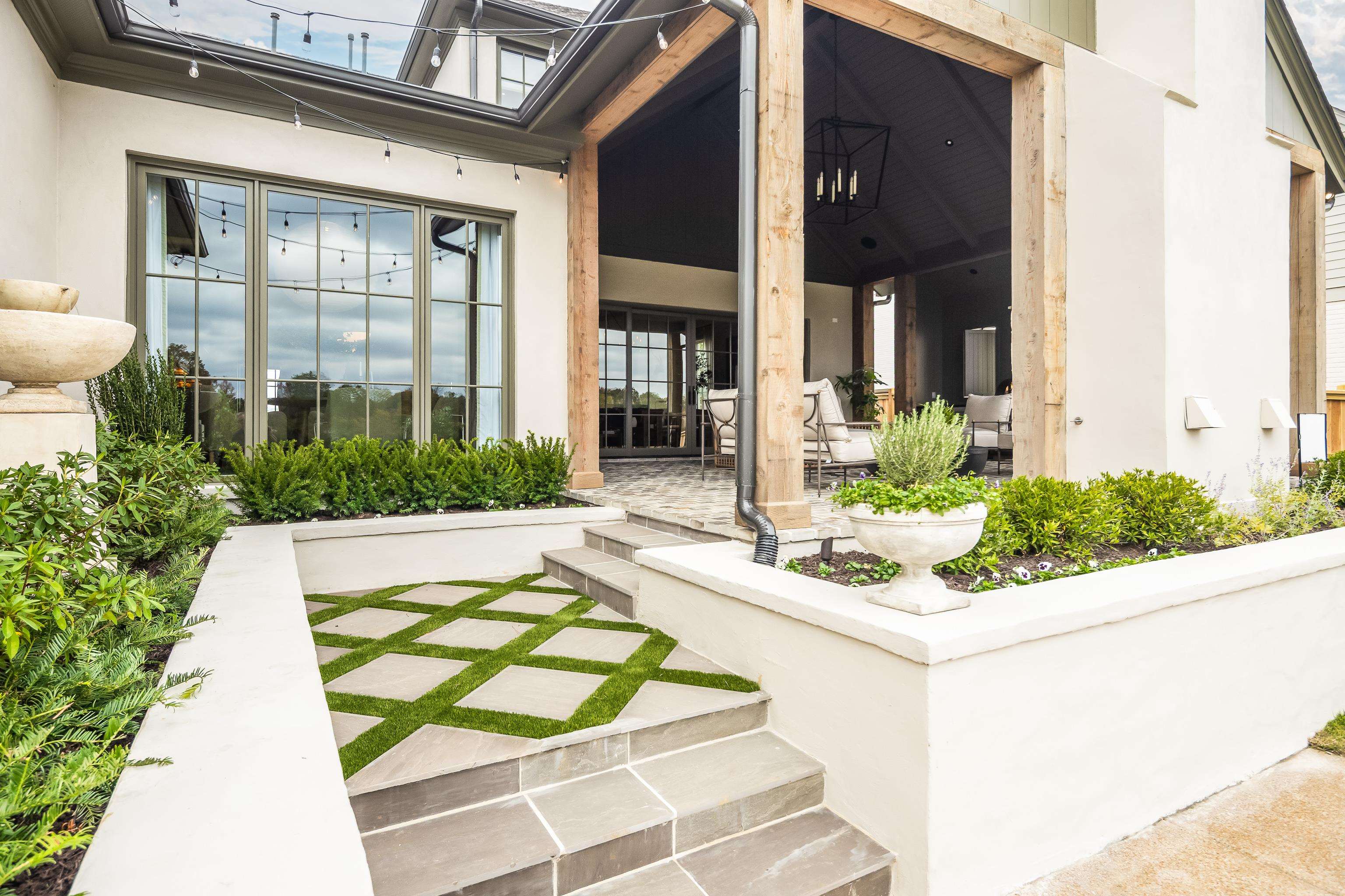 3310 Hidden Creek Loop Collierville, TN 38017 - Photo 37 of 40 a house view with a outdoor space