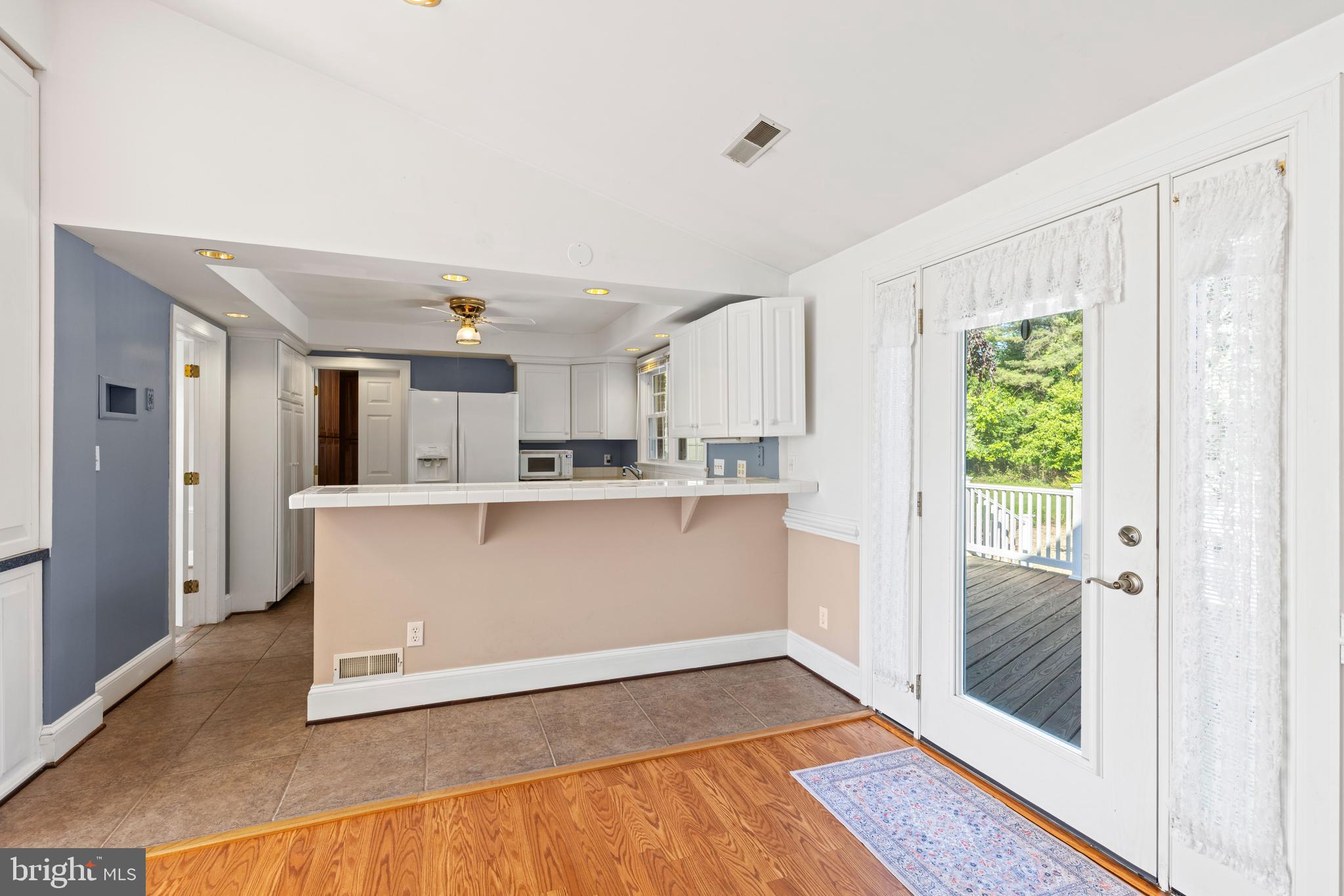 650 Yowell Drive Culpeper, VA 22701 - Photo 16 of 65 a view of kitchen with wooden floor