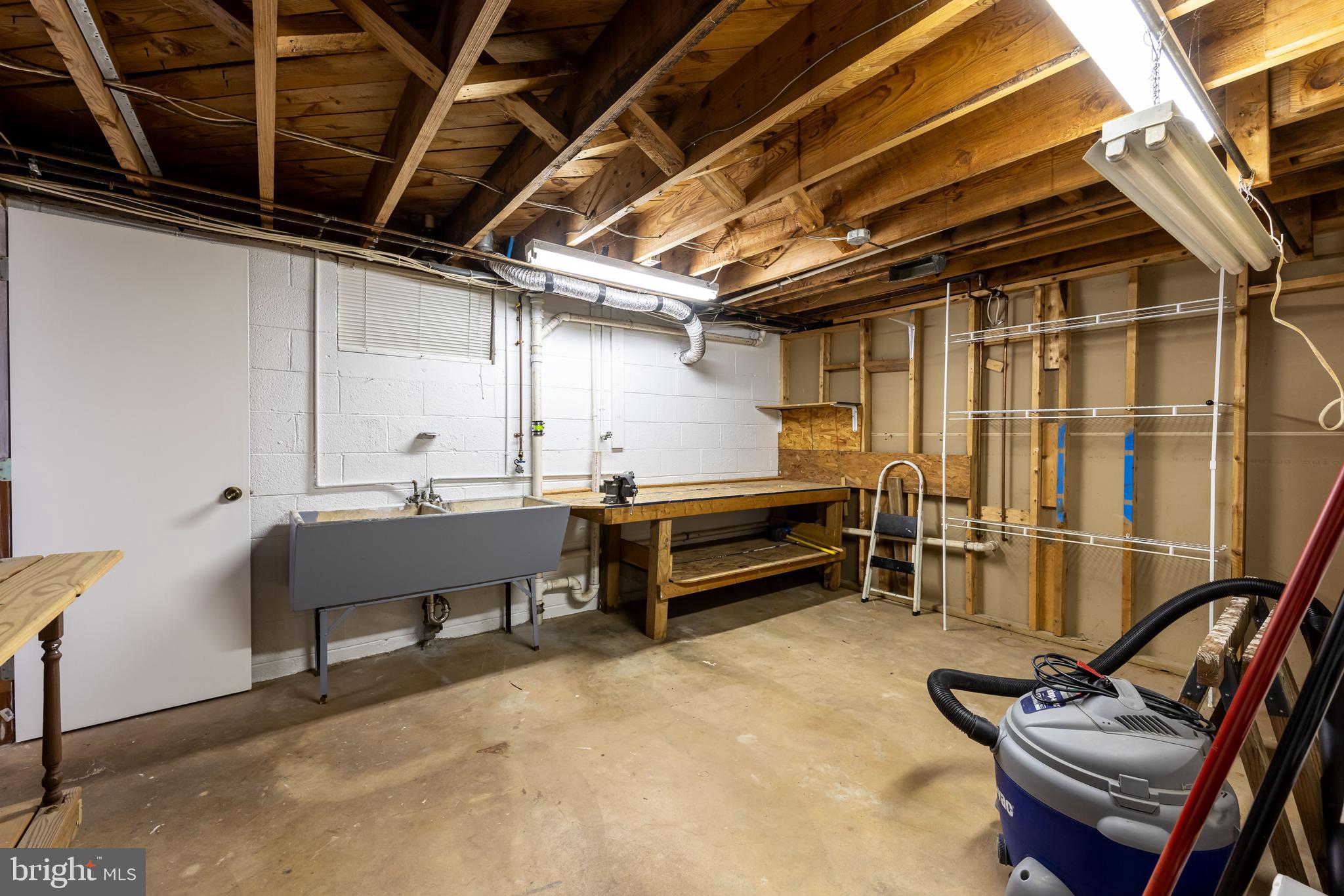 650 Yowell Drive Culpeper, VA 22701 - Photo 45 of 65 a view of a room with chairs