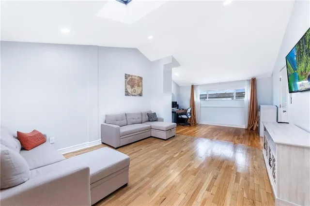 $729,000 | 15 Cove Lane, Unit 3C | Georgetown