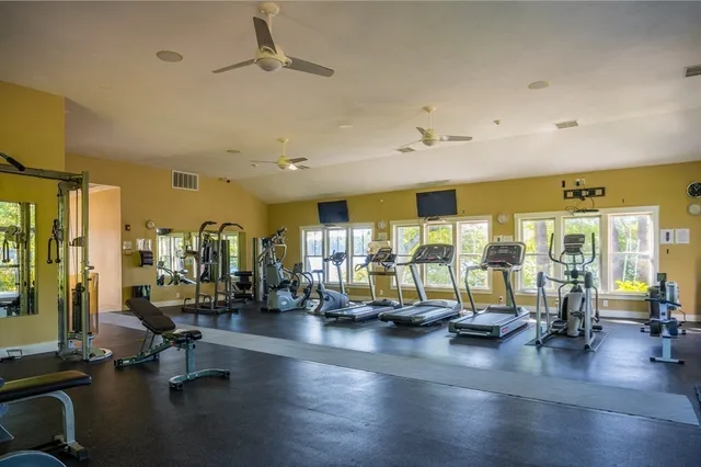 $2,500 | 23 Fox Run, Unit 57, Westford, MA 01886