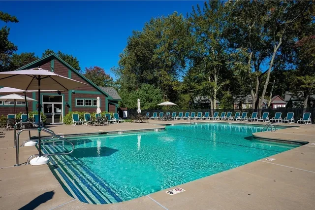 $2,500 | 23 Fox Run, Unit 57, Westford, MA 01886