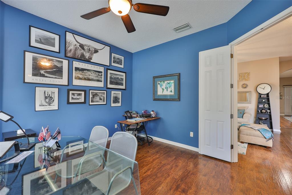 1204 Facet View Way Valrico, FL 33594 - Photo 9 of 59