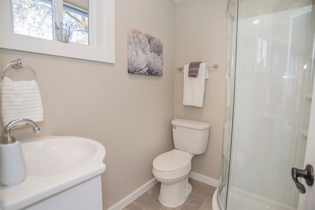 1213 South Evergreen Road Veradale, WA 99037 - Photo 11 of 18