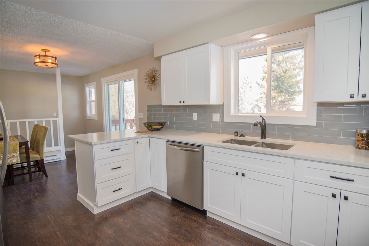 1213 South Evergreen Road Veradale, WA 99037 - Photo 3 of 18