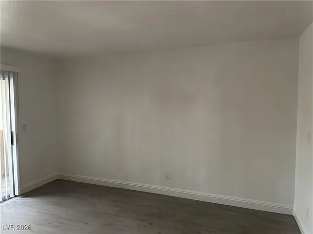 $1,095 | 1820 North Decatur Boulevard, Unit 201, Las Vegas, NV 89108