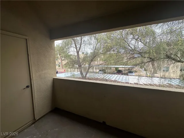 $1,095 | 1820 North Decatur Boulevard, Unit 201, Las Vegas, NV 89108