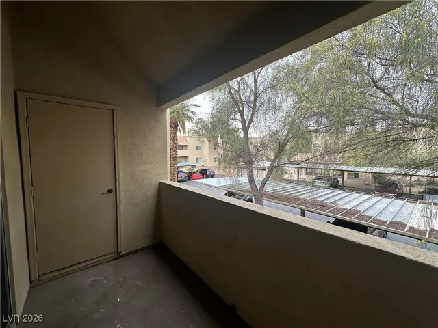 $1,095 | 1820 North Decatur Boulevard, Unit 201, Las Vegas, NV 89108