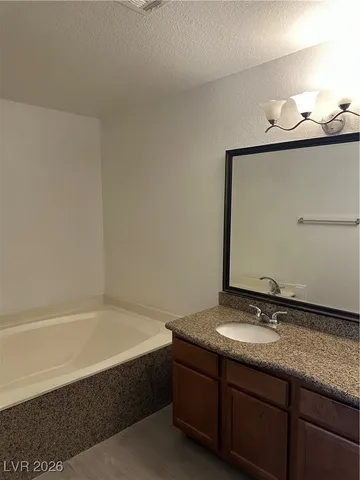 $1,095 | 1820 North Decatur Boulevard, Unit 201, Las Vegas, NV 89108