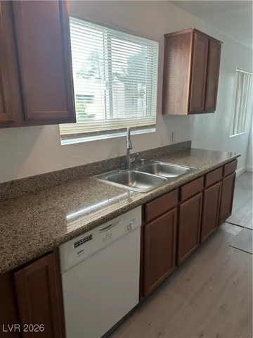 $1,095 | 1820 North Decatur Boulevard, Unit 201, Las Vegas, NV 89108