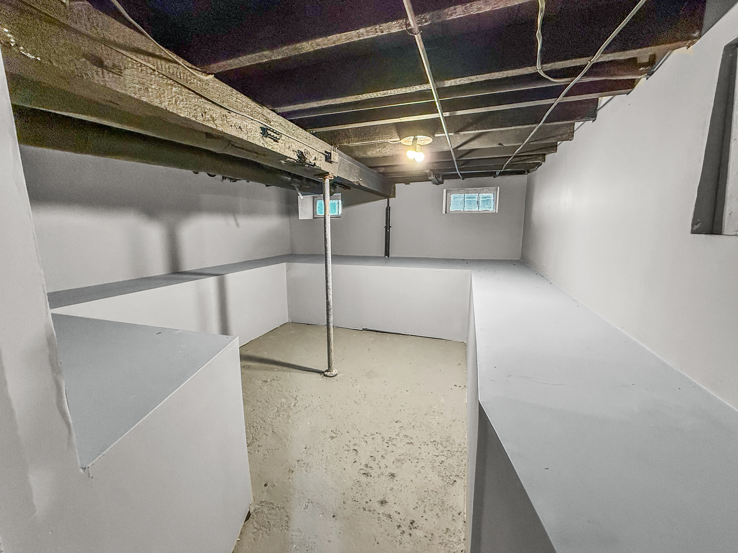 302 West Cook Street Sheffield, IL 61361 - Photo 17 of 18 a view of a room with racks