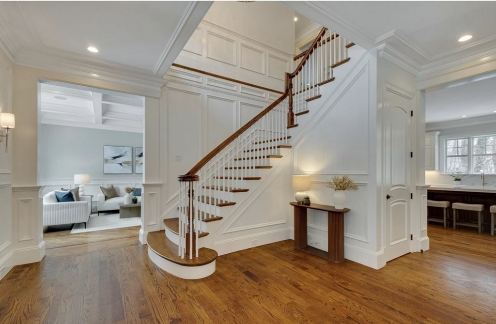 99 Old Colony Road Wellesley, MA 02481 - Photo 6 of 24