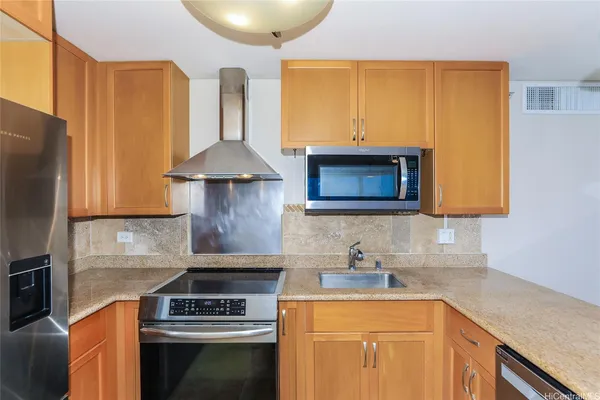 $4,500 | 1296 Kapiolani Boulevard, Unit II3103, Honolulu, HI 96814