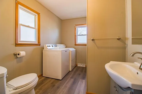 $237,500 | 306 North Lee Street, Leeton, MO 64761