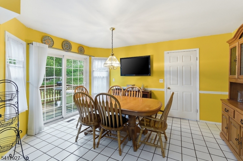 4 Crowel Road Hillsborough, NJ 08844 - Photo 16 of 38