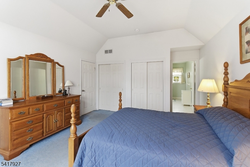 4 Crowel Road Hillsborough, NJ 08844 - Photo 23 of 38