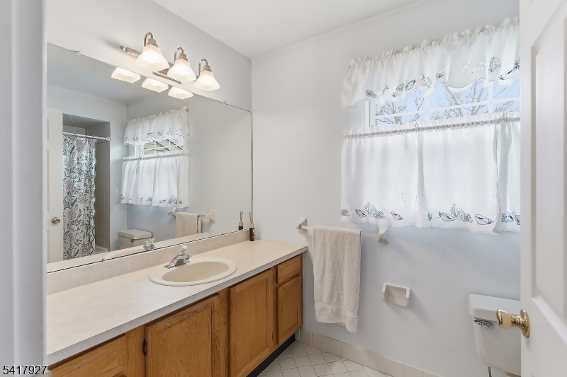 4 Crowel Road Hillsborough, NJ 08844 - Photo 27 of 38