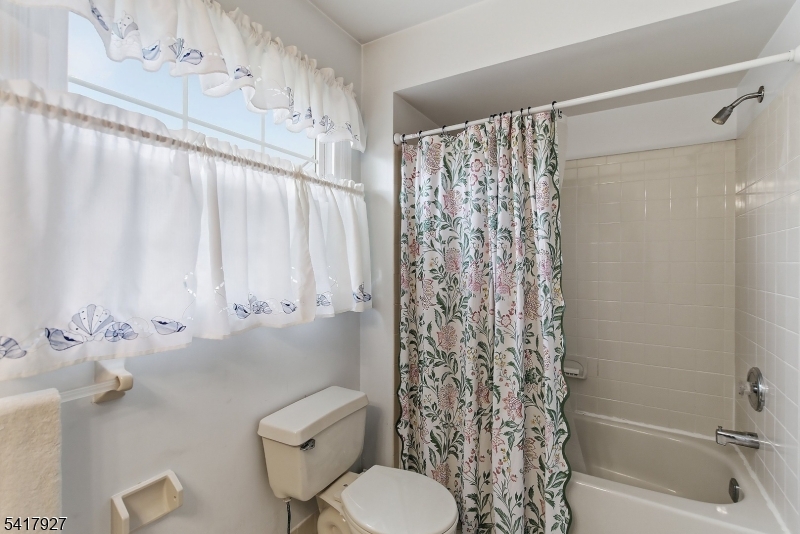 4 Crowel Road Hillsborough, NJ 08844 - Photo 28 of 38