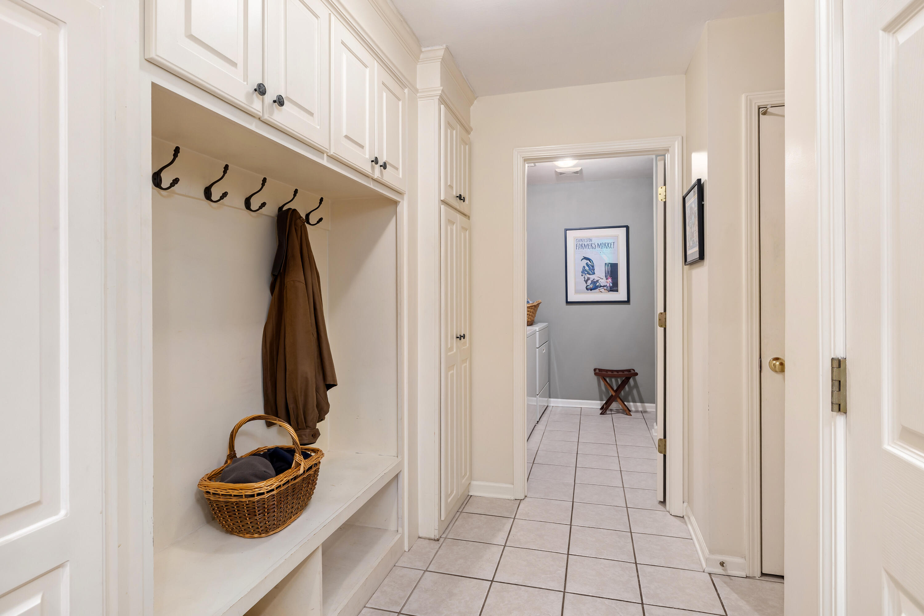 770 Torrey Pines Drive Sumter, SC 29150 - Photo 10 of 34 Mudroom-style drop zone
