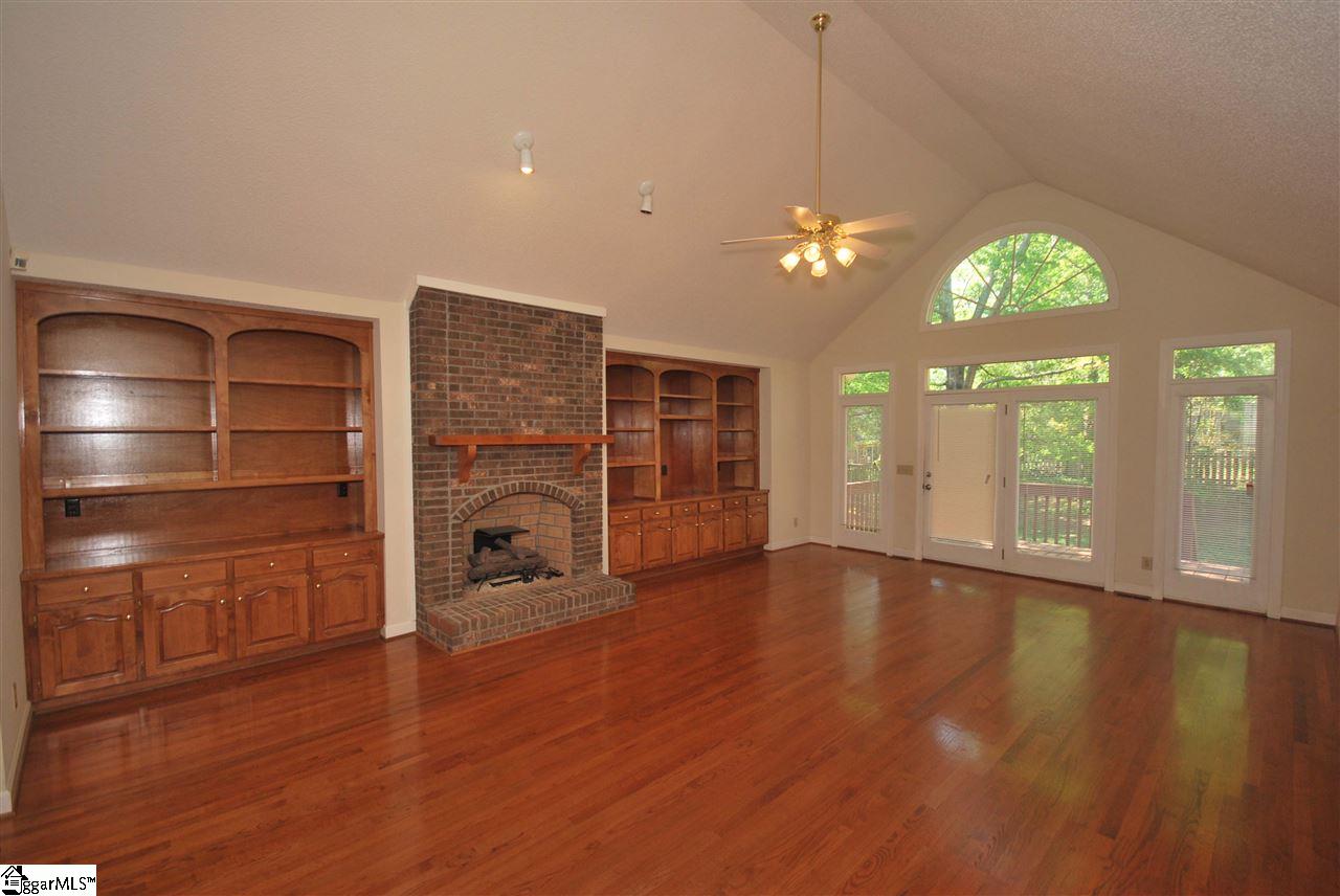 103 Highmount Drive Greer, SC 29651 - Photo 22 of 36 Gallery Image 22