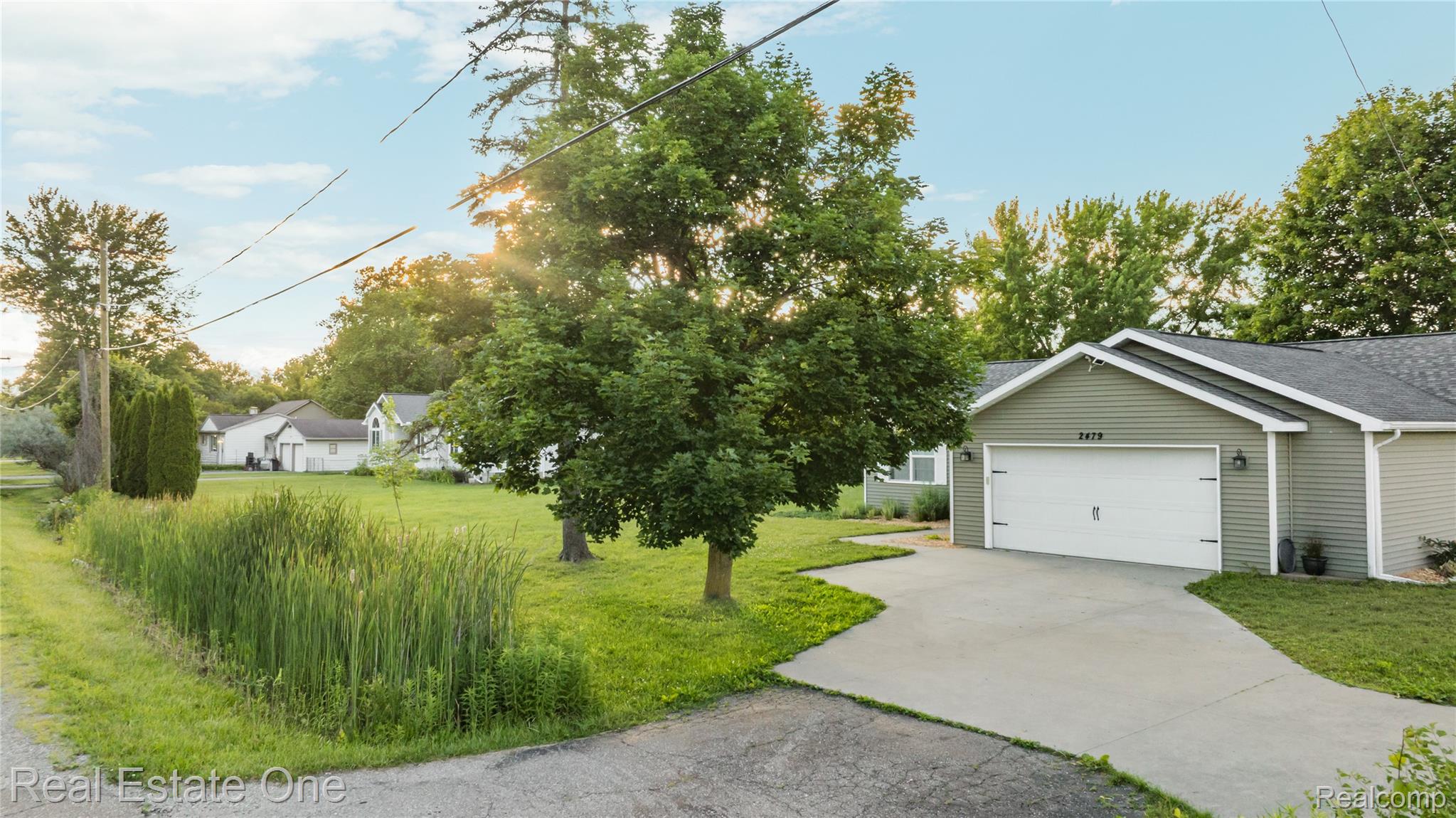 2479 Gibson Road Grand Blanc, MI 48439 - Photo 9 of 55 2479 Gibson - OnDemand Pix Photography (56).jpg