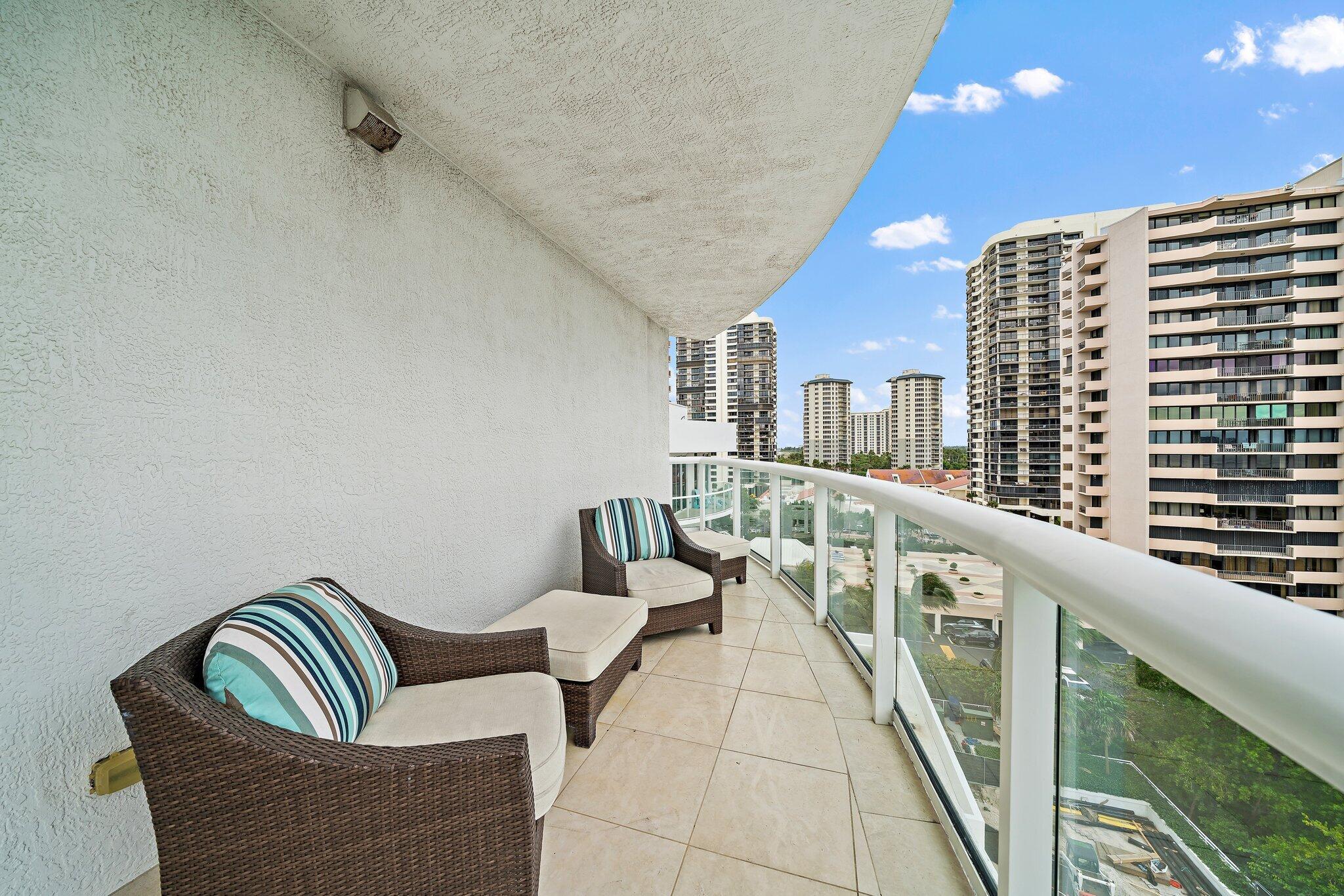 4600 North Ocean Drive, Unit 703 Singer Island, FL 33404 - Photo 35 of 65 067-4600NOceanDr-703-SingerIsland-SMALL