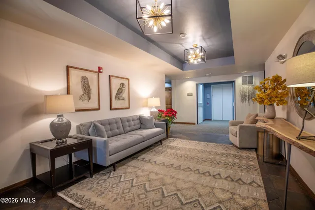 $1,465,000 | 74 Cresta Road, Unit 101, Edwards, CO 81632