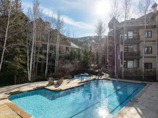 $1,465,000 | 74 Cresta Road, Unit 101, Edwards, CO 81632