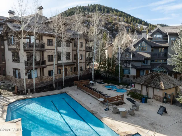 $1,465,000 | 74 Cresta Road, Unit 101, Edwards, CO 81632