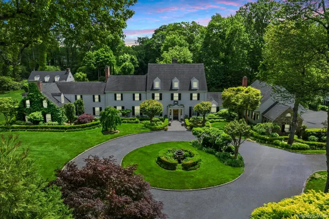 $40,000 | 8 Stonegate Lane, Glen Head, NY 11545