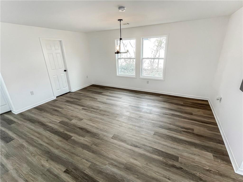167 Racine Street Southwest Atlanta, GA 30314 - Photo 8 of 27 Gallery Image 8