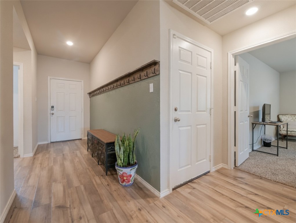 7108 Guadalupe Road China Spring, TX 76633 - Photo 12 of 37