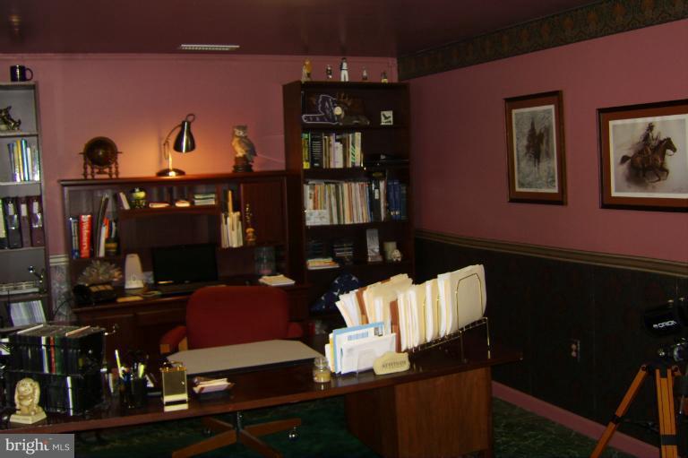 6 Eden Roc Court Baltimore, MD 21208 - Photo 26 of 30 Room for Office or Bedroom in Basement