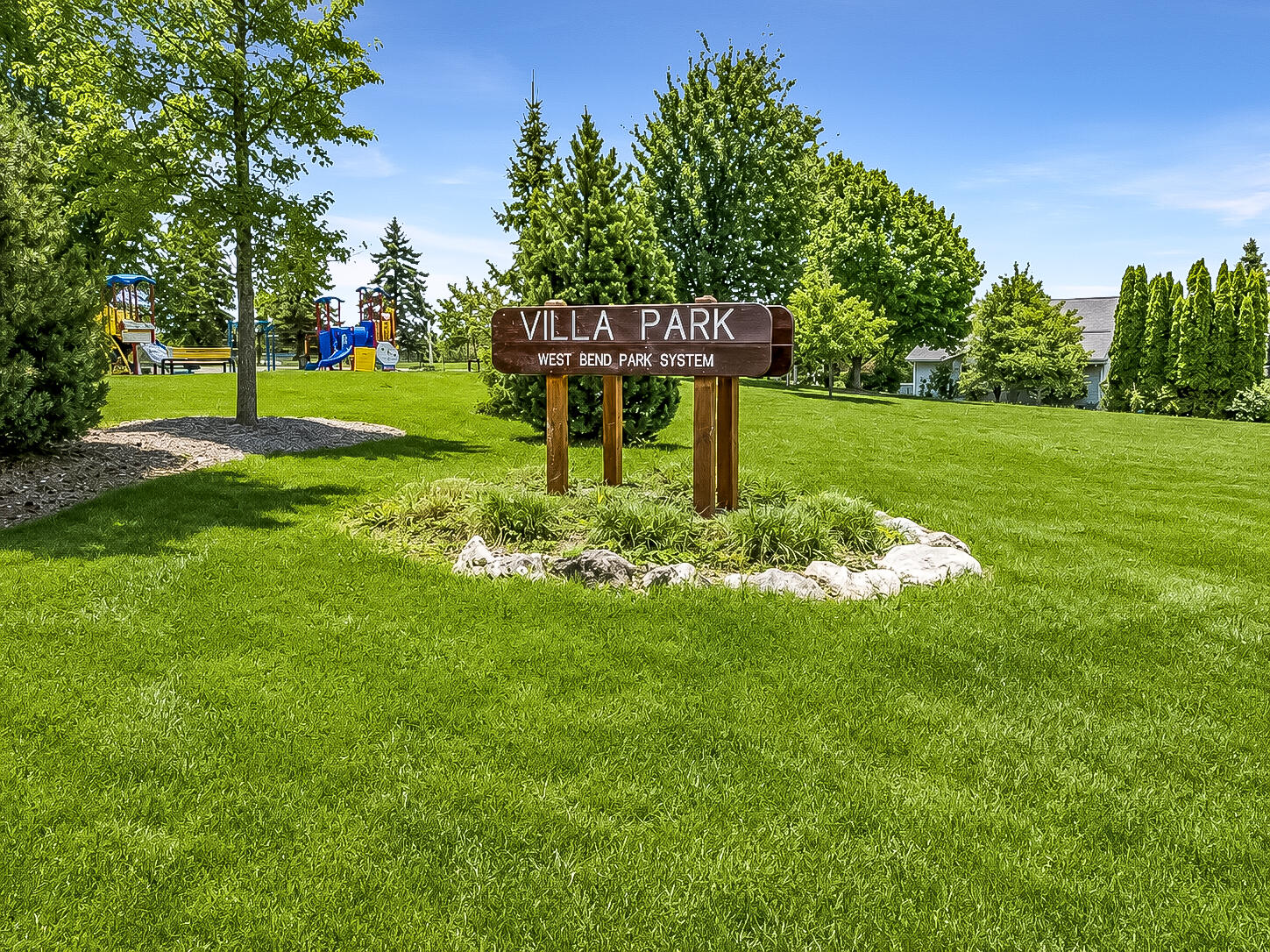 819 Kings Ridge Court East West Bend, WI 53090 - Photo 36 of 41 Villa Park