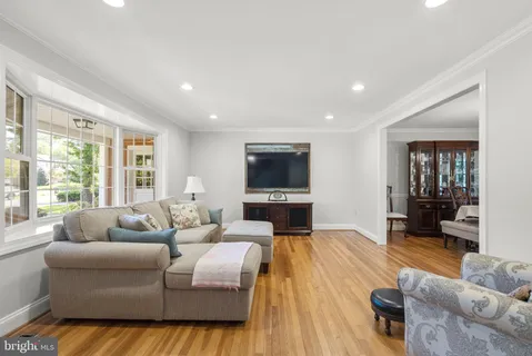 $824,900 | 4120 Sir Walter Road, Olney, MD 20832