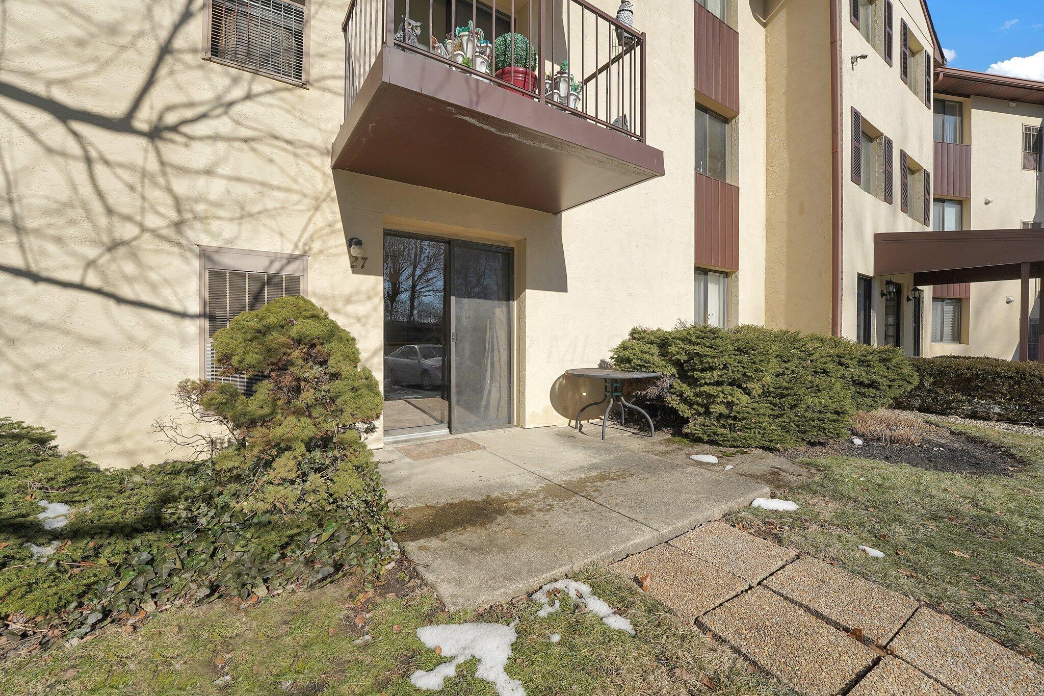 3941 Karl Road, Unit 127 Columbus, OH 43224 - Photo 23 of 27 4-web-or-mls-3941-karl-rd-127