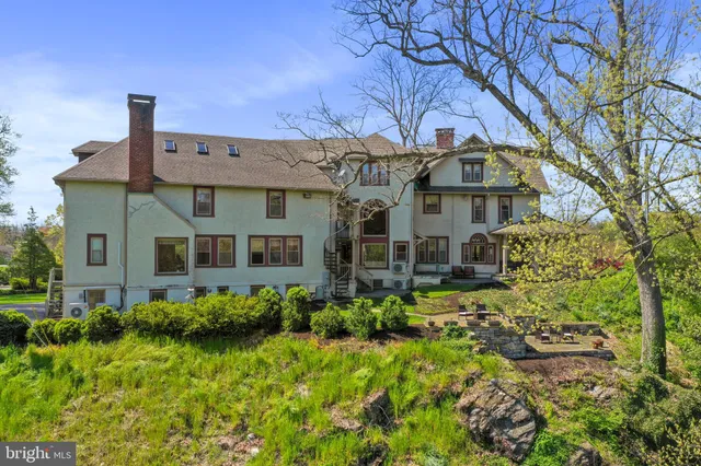 $1,995,000 | 1090 Ragged Edge Road, Chambersburg, PA 17202
