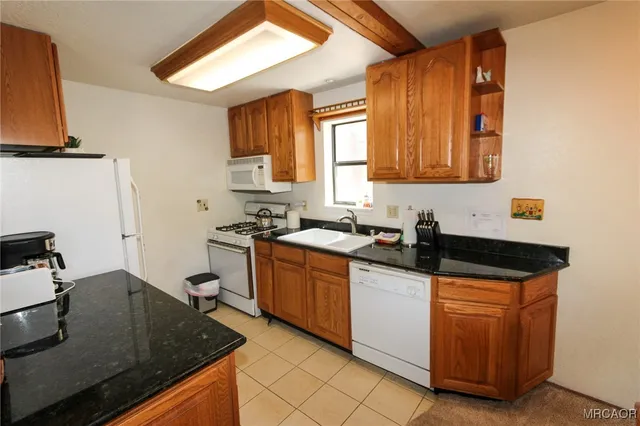 $1,800 | 42709 Alta Vista Avenue, Big Bear Lake, CA 92315