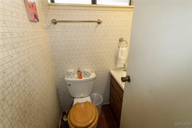 $1,800 | 42709 Alta Vista Avenue, Big Bear Lake, CA 92315