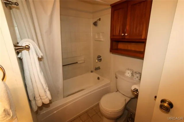 $1,800 | 42709 Alta Vista Avenue, Big Bear Lake, CA 92315