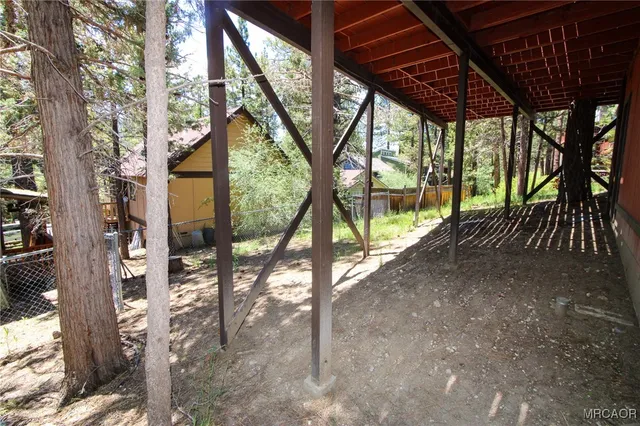$1,800 | 42709 Alta Vista Avenue, Big Bear Lake, CA 92315