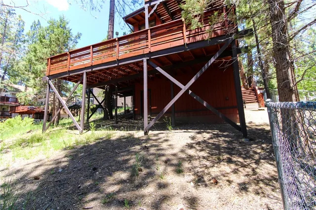 $1,800 | 42709 Alta Vista Avenue, Big Bear Lake, CA 92315