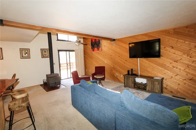 $1,800 | 42709 Alta Vista Avenue, Big Bear Lake, CA 92315