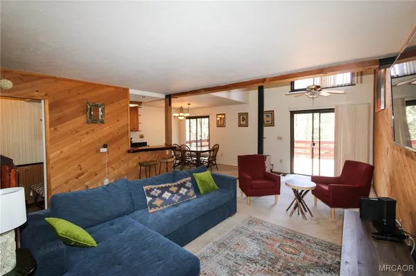 $1,800 | 42709 Alta Vista Avenue, Big Bear Lake, CA 92315