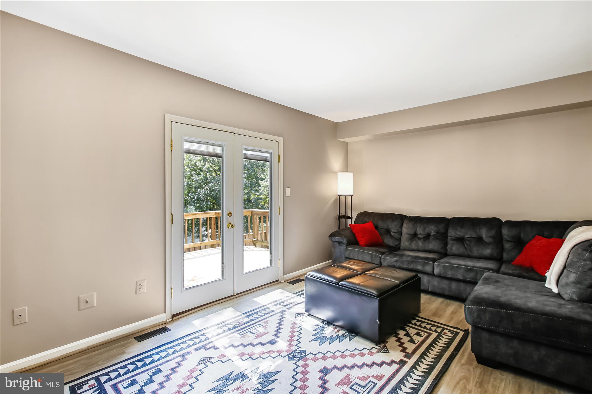 8476 Springfield Oaks Drive Springfield, VA 22153 - Photo 16 of 56 Gallery Image 16
