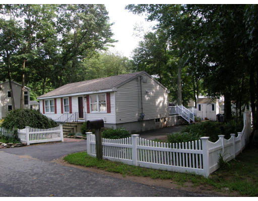 8 Alnette Road Merrimac, MA 01860 - Photo 1 of 26 Gallery Image 1