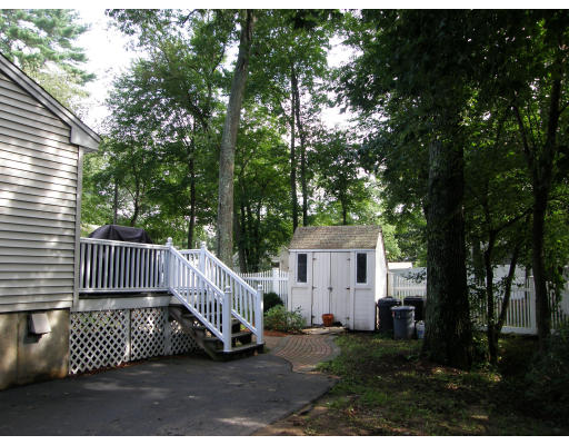 8 Alnette Road Merrimac, MA 01860 - Photo 3 of 26 Gallery Image 3