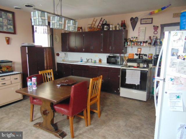 514 Gristmill Road Ephrata, PA 17522 - Photo 18 of 23 Unit 2