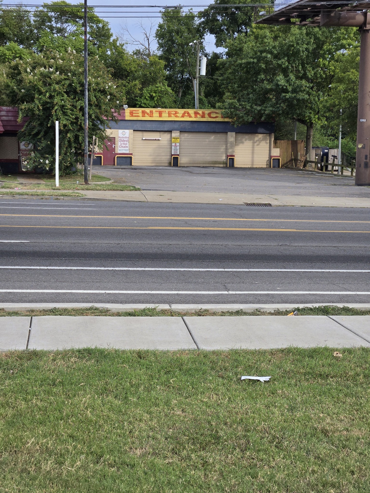 815 Gallatin Pike South Madison, TN 37115 - Photo 2 of 3