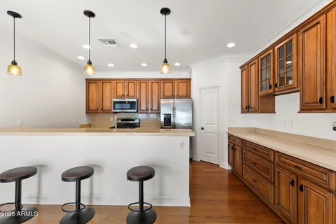 $699,900 | 1501 East Earll Drive, Phoenix, AZ 85014